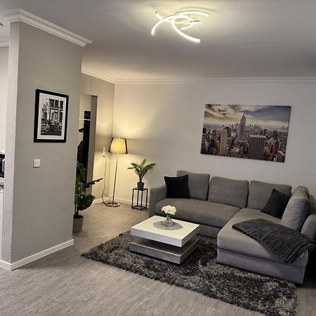 Kurstadt Apt Moderne 2Zkb Balkon-Pkw- Stellplatz Check-In 7-24 H Бад-Наугайм Екстер'єр фото