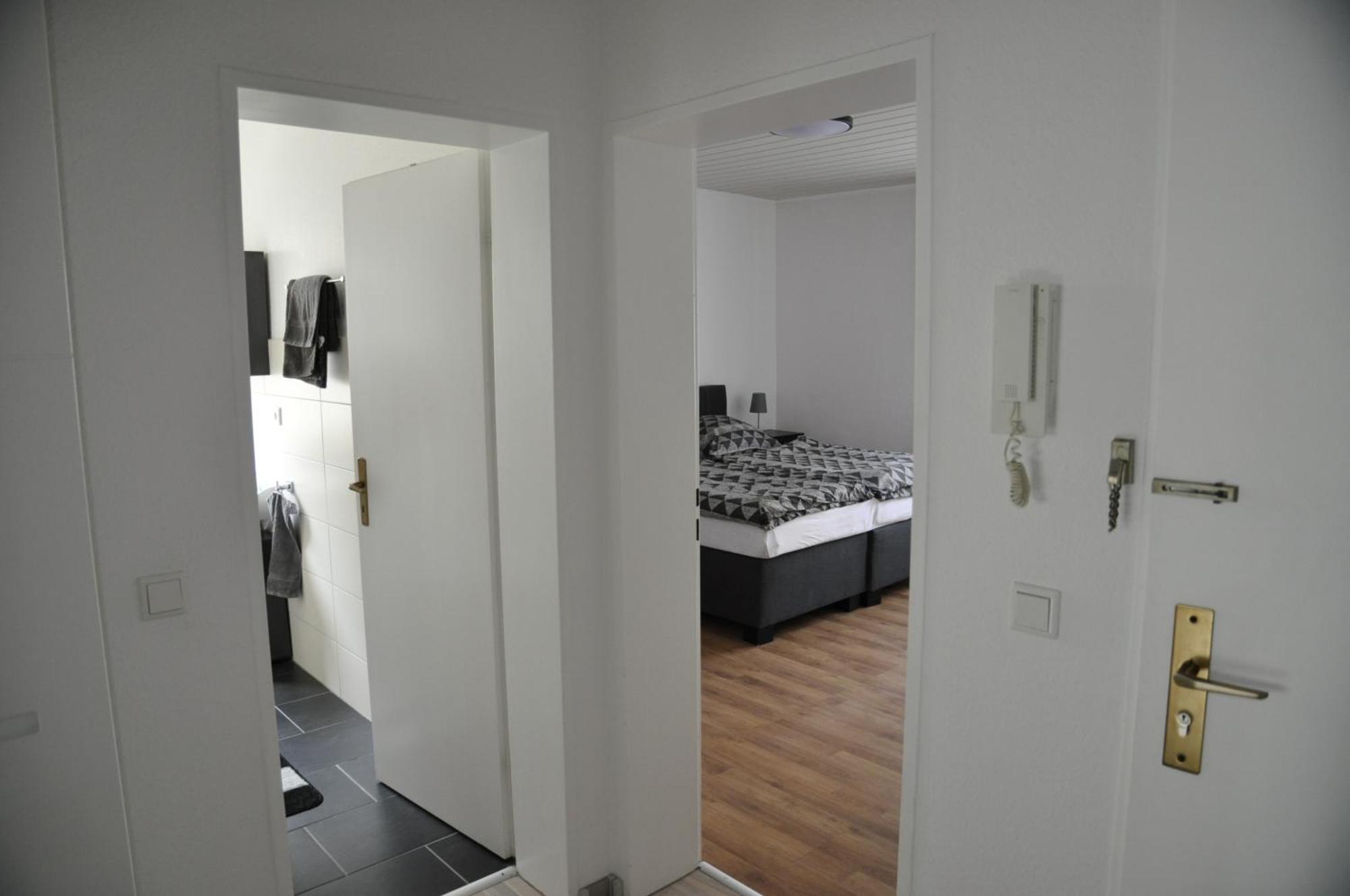 Kurstadt Apt Moderne 2Zkb Balkon-Pkw- Stellplatz Check-In 7-24 H Бад-Наугайм Екстер'єр фото